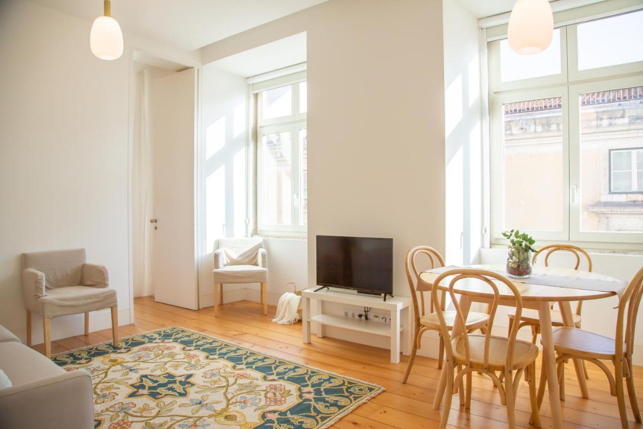 Arsenal 108, Design Apartments - New Light Downtown Chiado And River Lisbon Exterior photo
