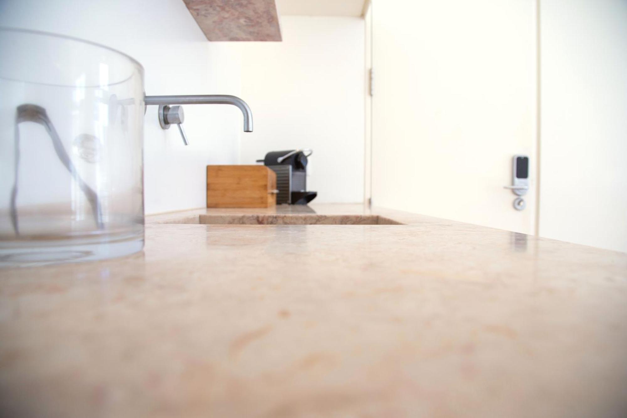 Arsenal 108, Design Apartments - New Light Downtown Chiado And River Lisbon Exterior photo