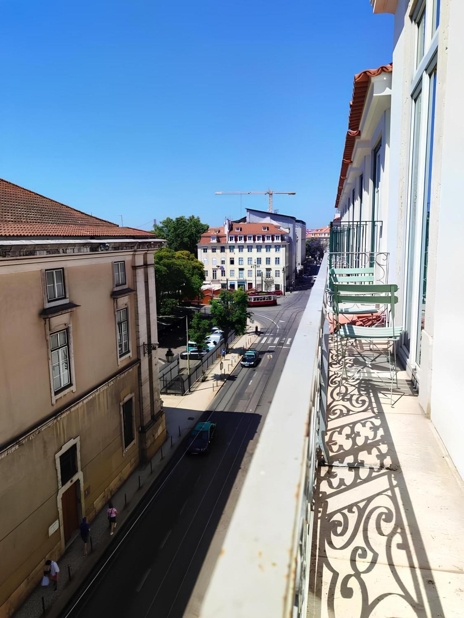 Arsenal 108, Design Apartments - New Light Downtown Chiado And River Lisbon Exterior photo