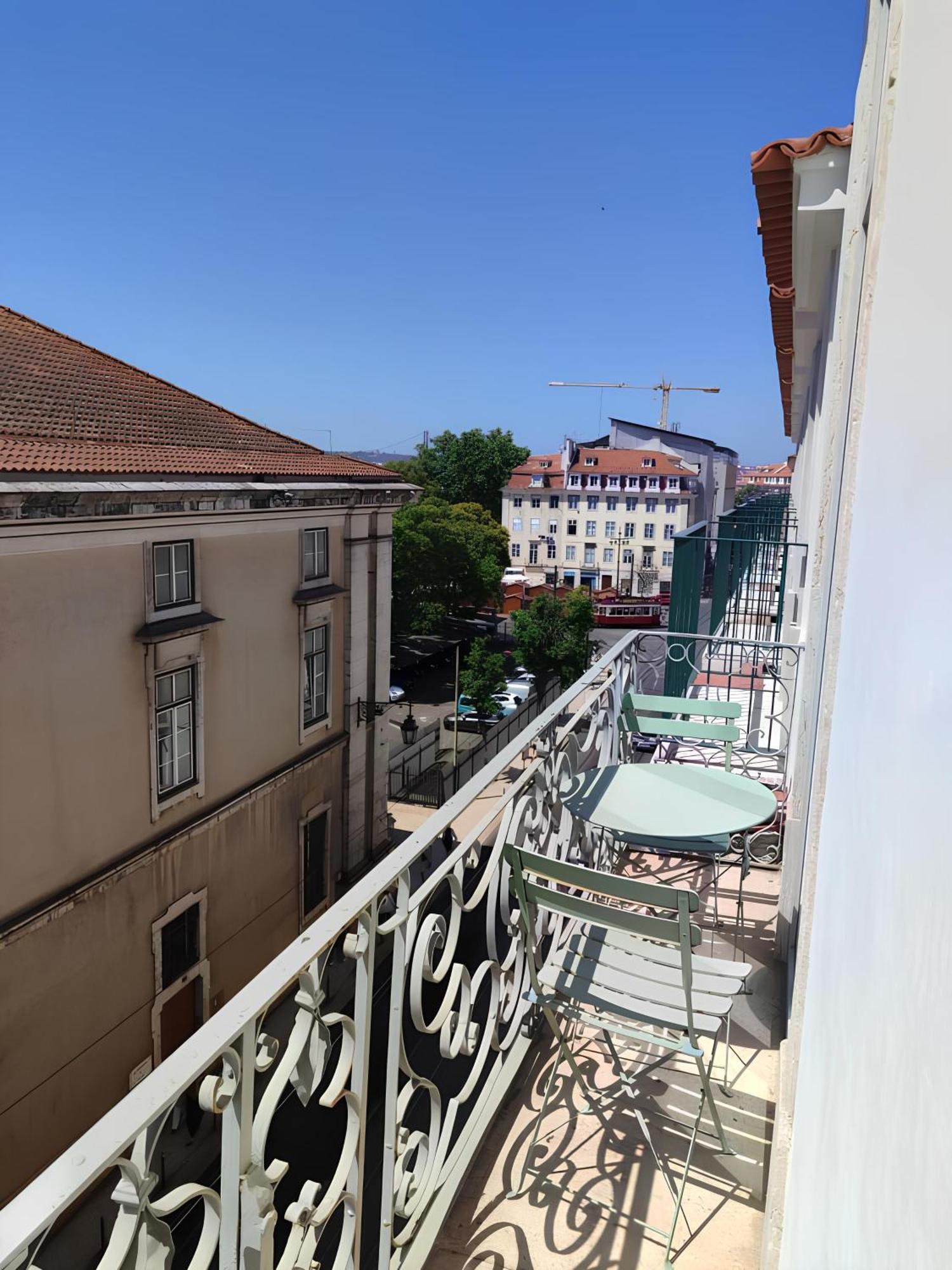 Arsenal 108, Design Apartments - New Light Downtown Chiado And River Lisbon Exterior photo